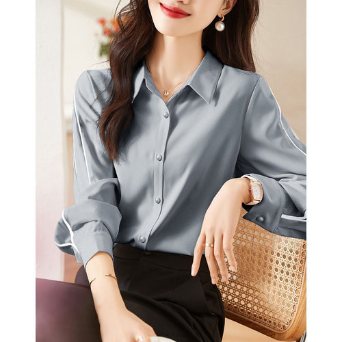 Blouse élégante pour femmes avec détails de boutons classiques Chic & Stil