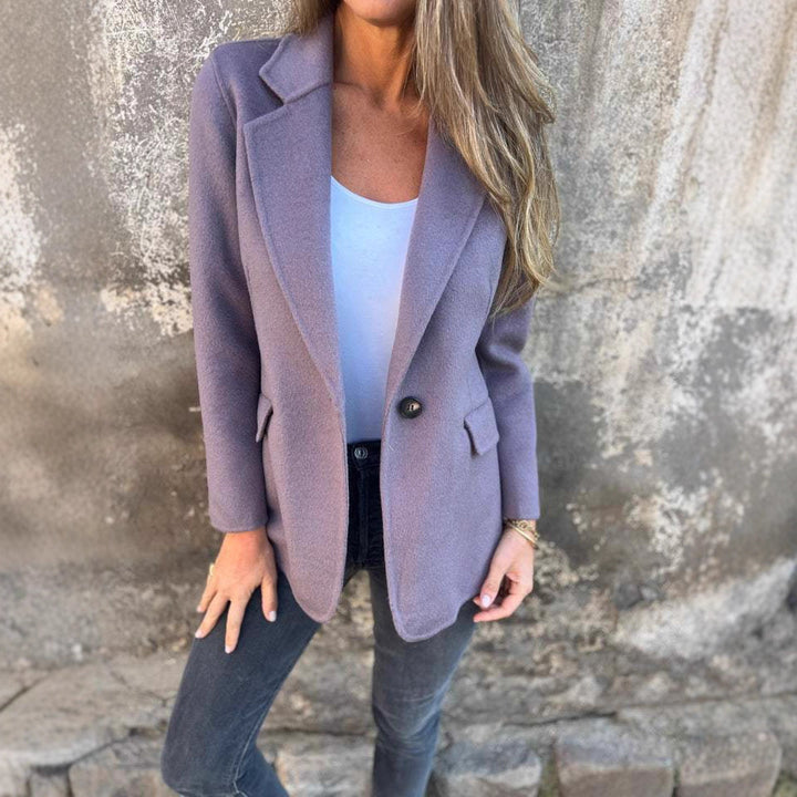 Ladies Elegant Business Blazer Jacket in Soft Chic Material and Style