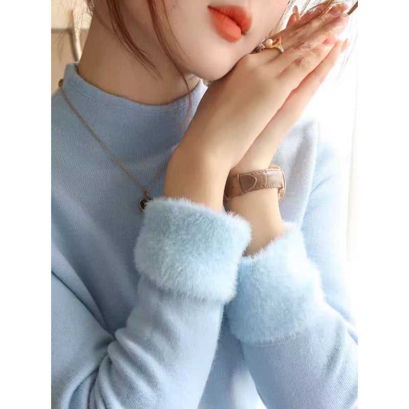 Pull en tricot pour femmes avec bordures duveteuses Chic & Stil