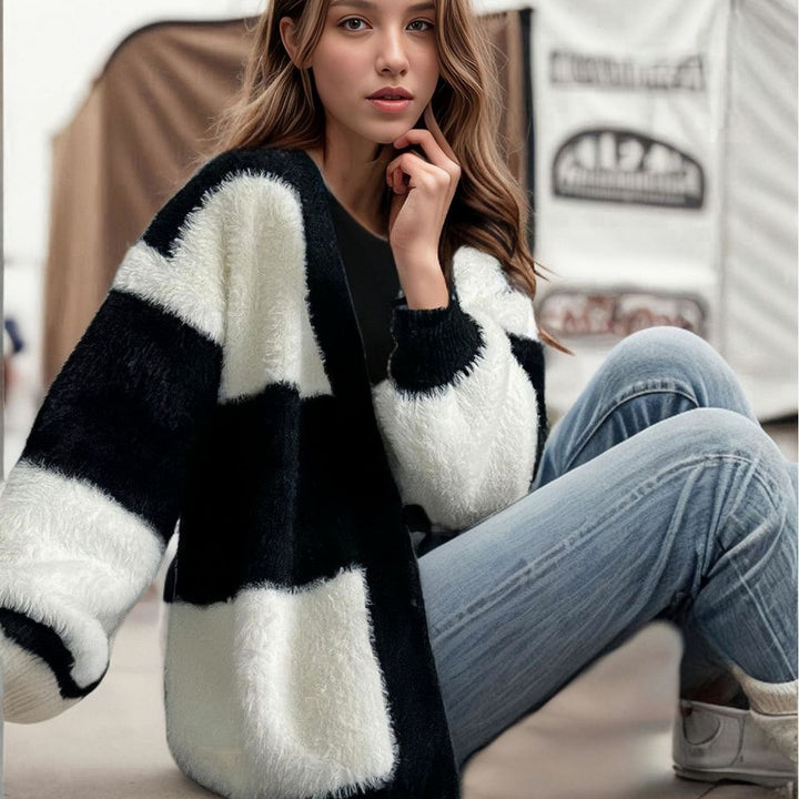 Ladies Chunky Knit Cardigan with Striped Pattern Fashion Lune London