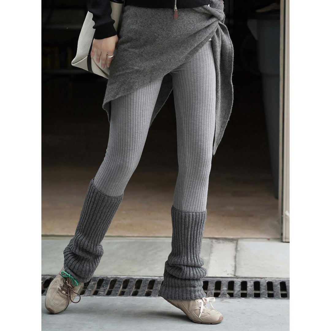 Women's Ribbed Thermal Leggings with High Waist and Knitted Cuffs Amarae