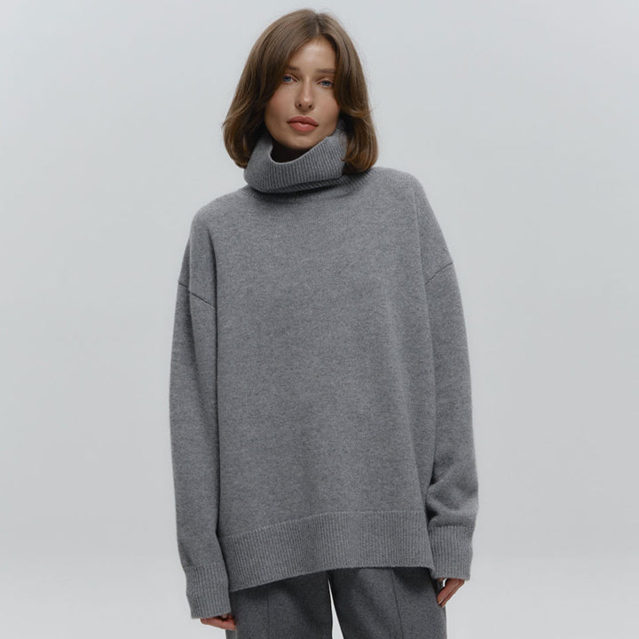 Ladies oversized turtleneck sweater in soft wool Lune London