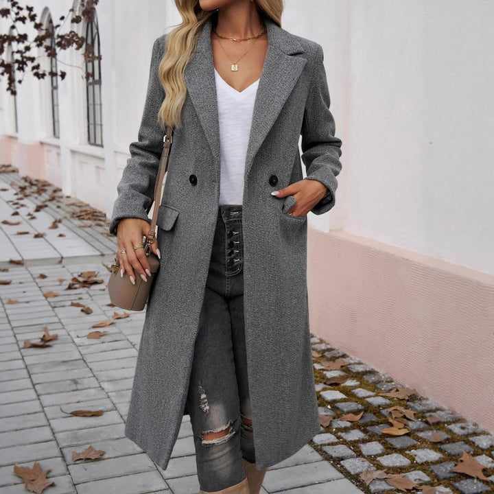 Fashionable long coat for women with double-breasted buttons and pockets Lune London