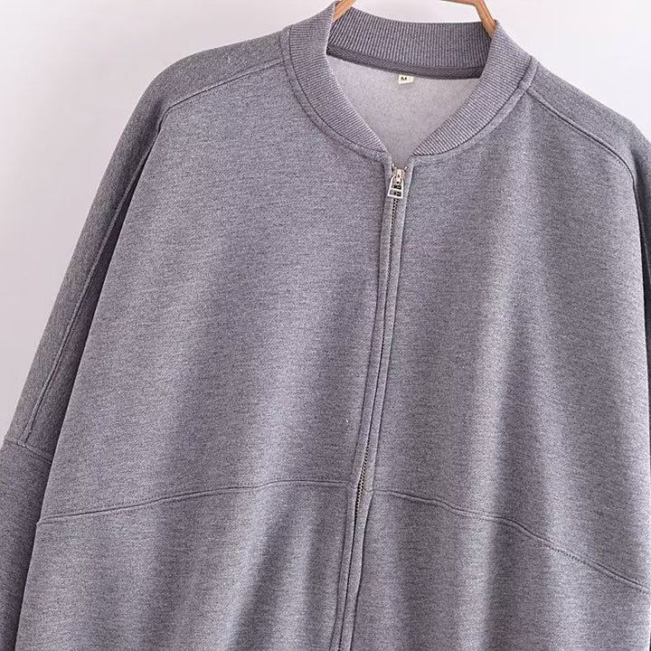 Casual sweatshirt jacket for women with a high collar and practical pockets Lune London