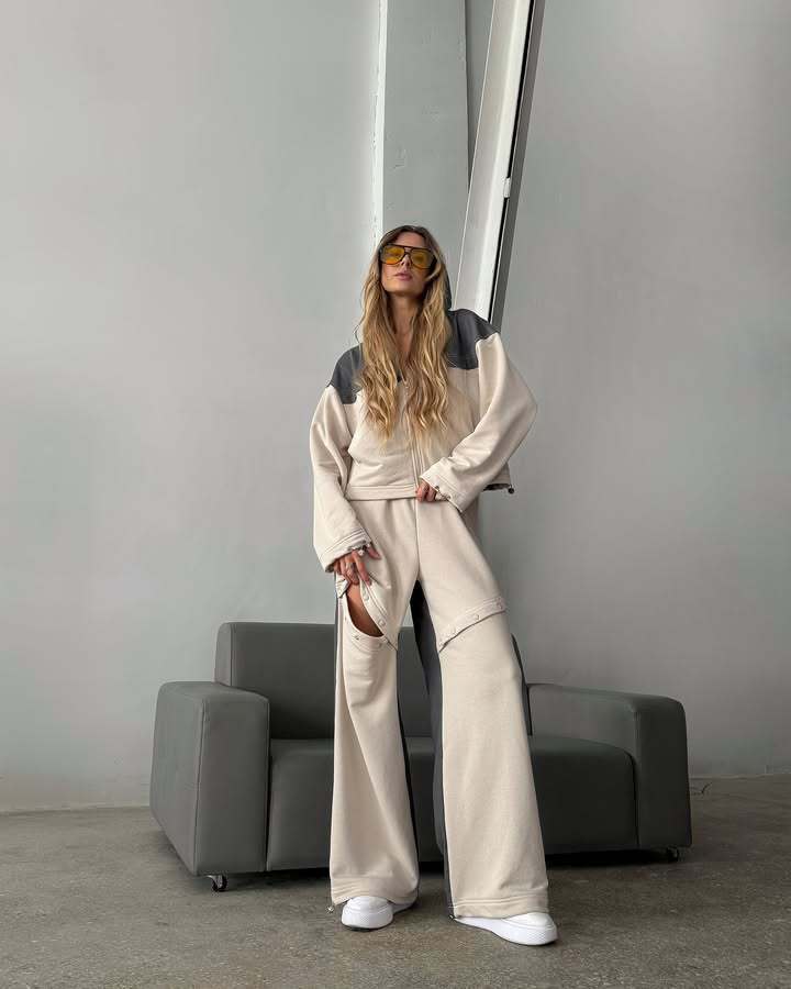 Women's sports set with trendy color block design and relaxed fit Lune London