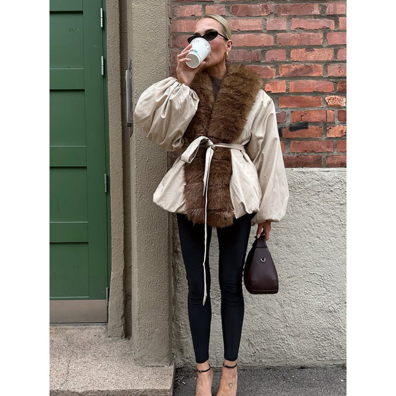 Women Short Tailored Jacket with Fur Collar and Balloon Sleeves Amarae