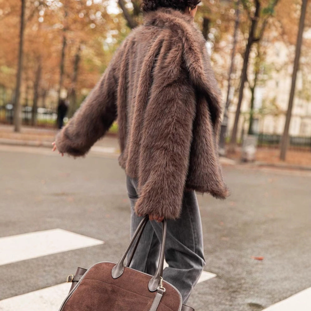 Ladies Elegant Faux Fur Coat with a Voluminous Collar Lune London