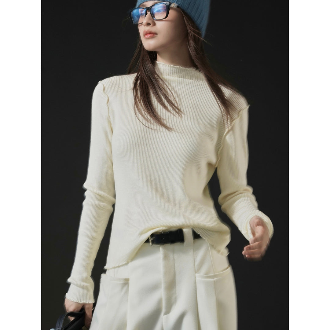 Women Fitted Ribbed Long Sleeve with Short Stand-Up Collar and Fine Wave Edge