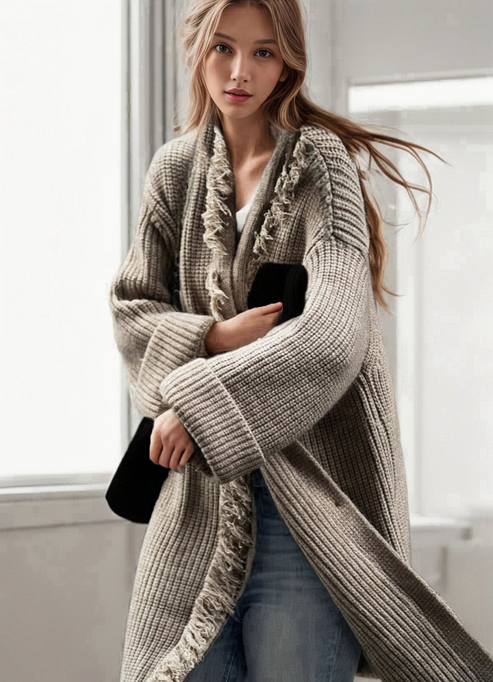 Casual knit coat for women with fringed finishes and large pockets Lune London