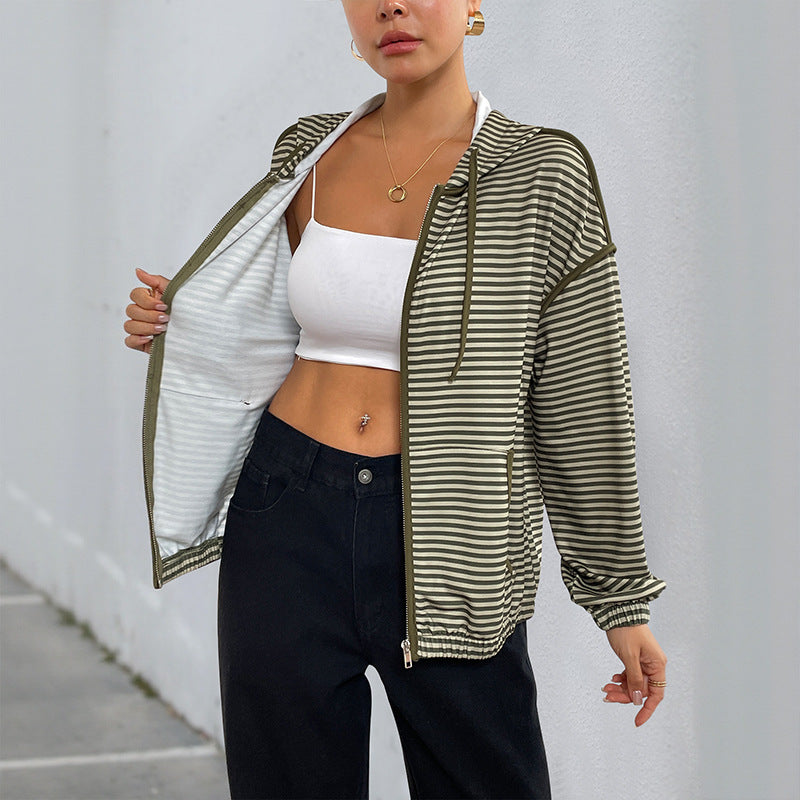 Casual women's jacket with zipper and striped pattern Lune London