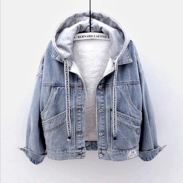 Veste en jean pour femmes avec hoodie intégré Chic & Stil