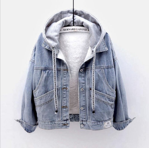 Veste en jean pour femmes avec hoodie intégré Chic & Stil