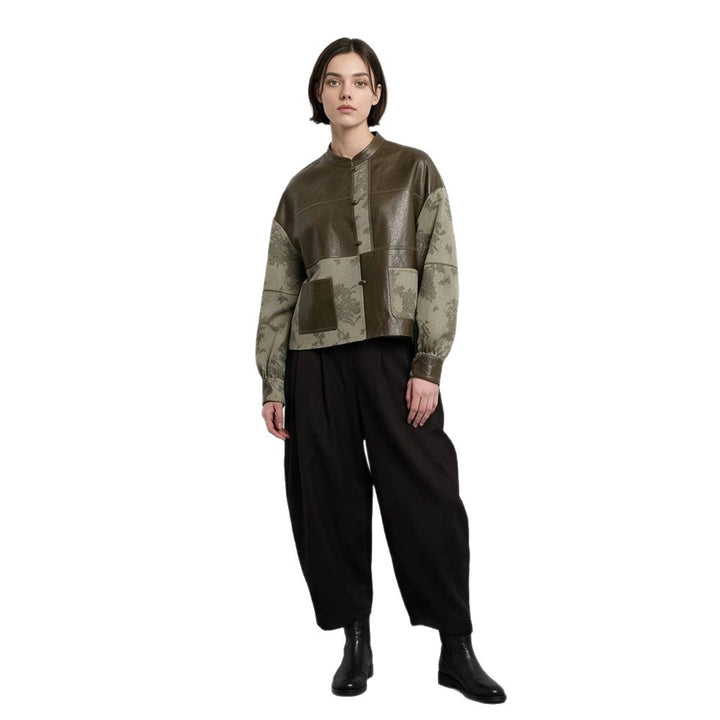 Women's short jacket in leather look and jacquard with stand-up collar Amarae