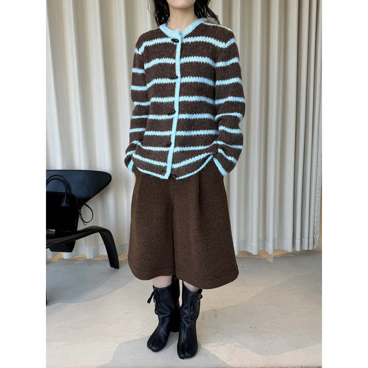 Women's Chunky Knit Short Jacket in Boxy Cut with Toggle Closures Amarae