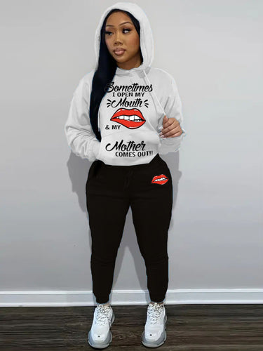 Women's hoodie and jogging set with creative lips pattern Amarae