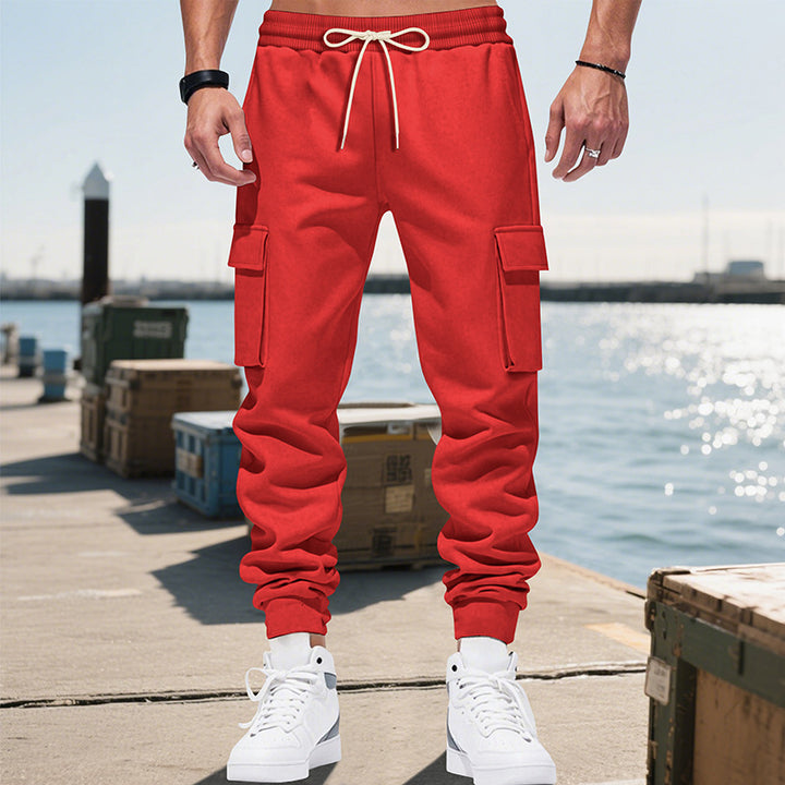 Men's cargo jogging pants with practical side pockets Lune London
