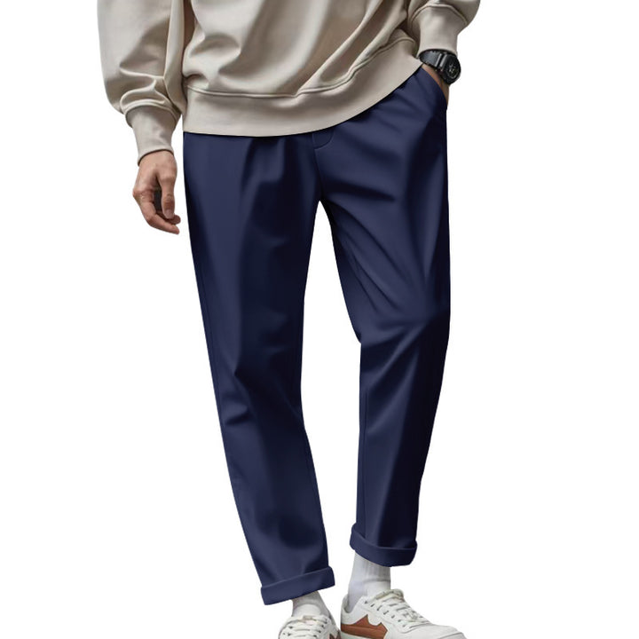 Elegant leisure pants for men with a relaxed fit and elastic waist Lune London