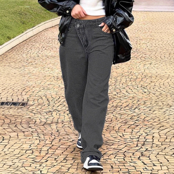 Women high-waisted loose-fitting jeans with wide legs and asymmetrical button placket Amarae