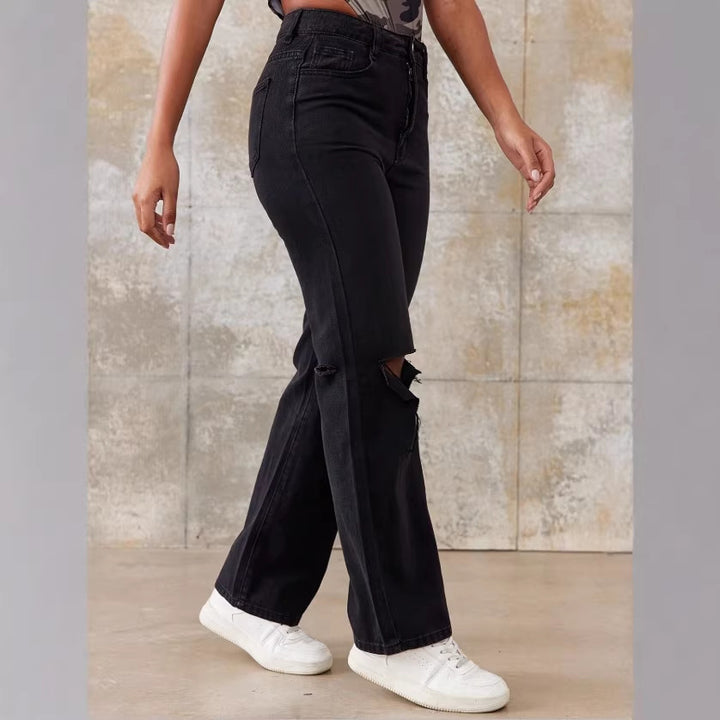Ladies High-Waist Straight Jeans with wide leg, knee rip and textured denim look Amarae