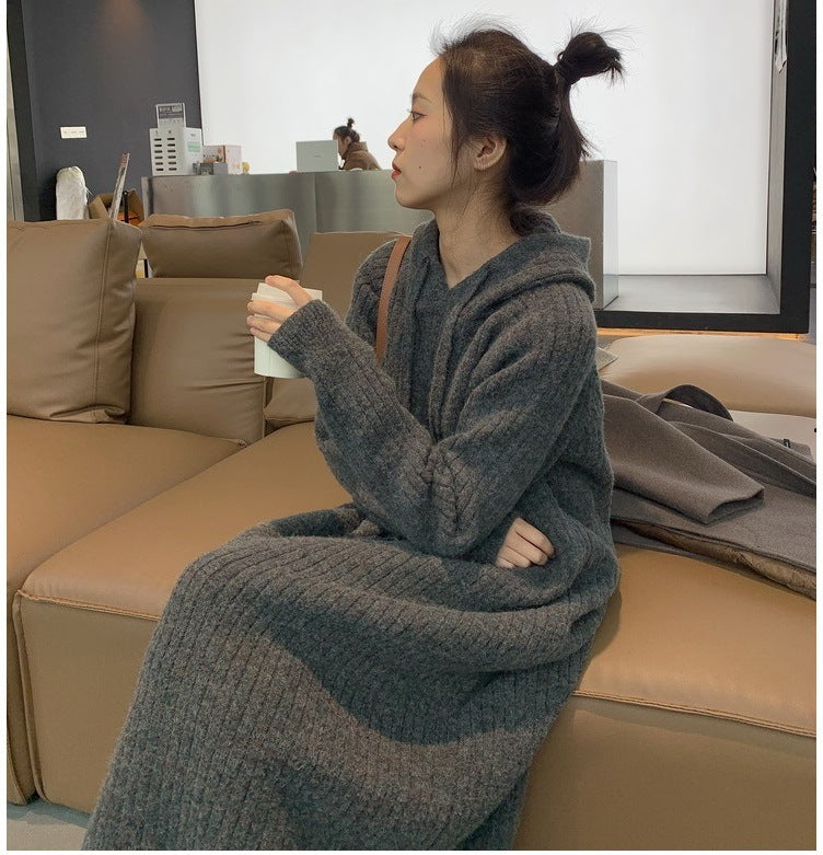 Pull en tricot pour femmes avec capuche et texture côtelée Chic & Stil
