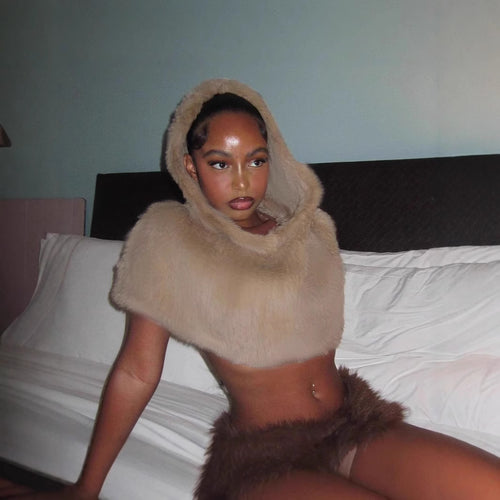 Ladies Hooded Faux Fur Cape Amarae