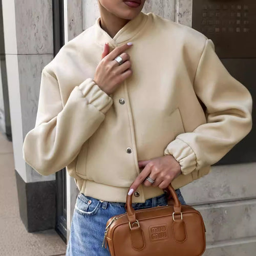 Veste en cuir synthétique décontractée pour femmes avec fermeture éclair stylée et élégantes meurtrières Chic & Stil