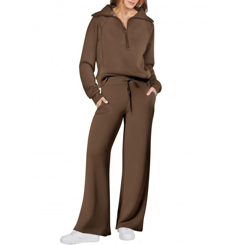 Ladies elegant fleece loungewear set with high collar Lune London