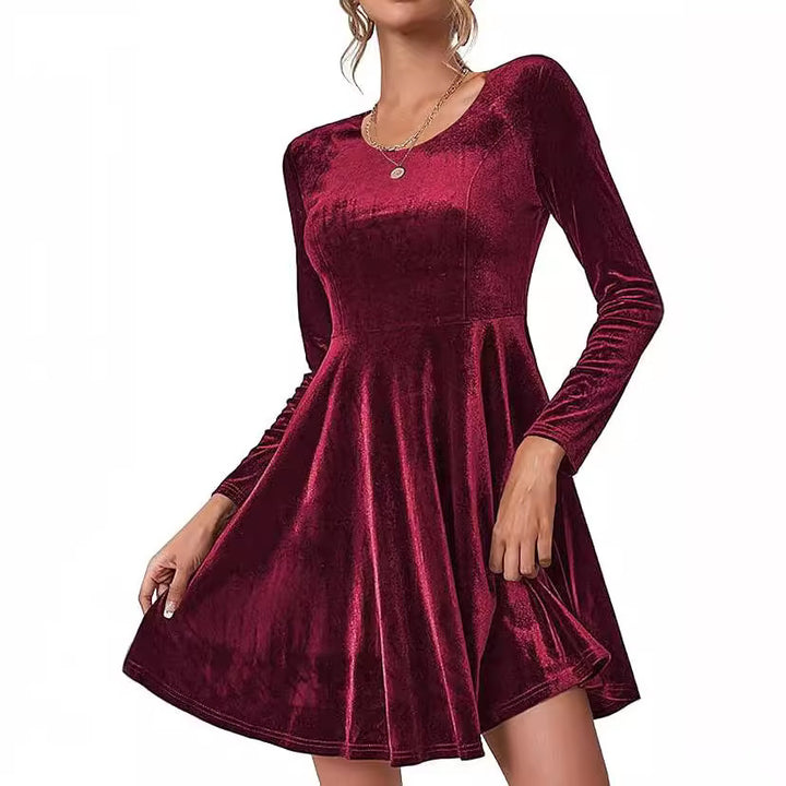 Elegant A-line velvet dress for women with long sleeves Lune London