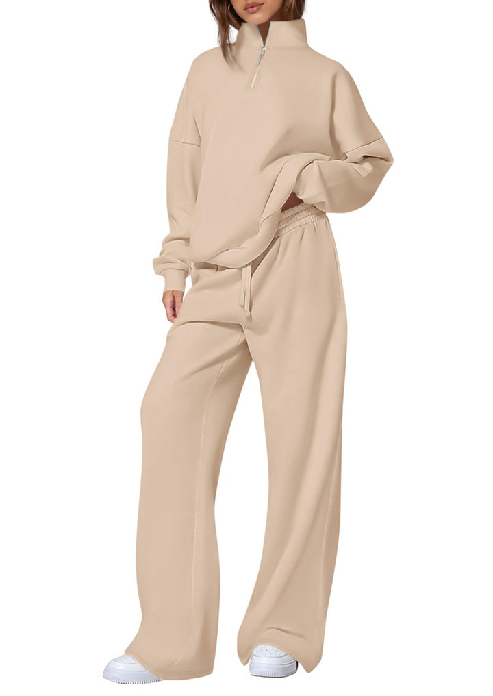 Casual sweatpants set for women with high collar and zipper Lune London