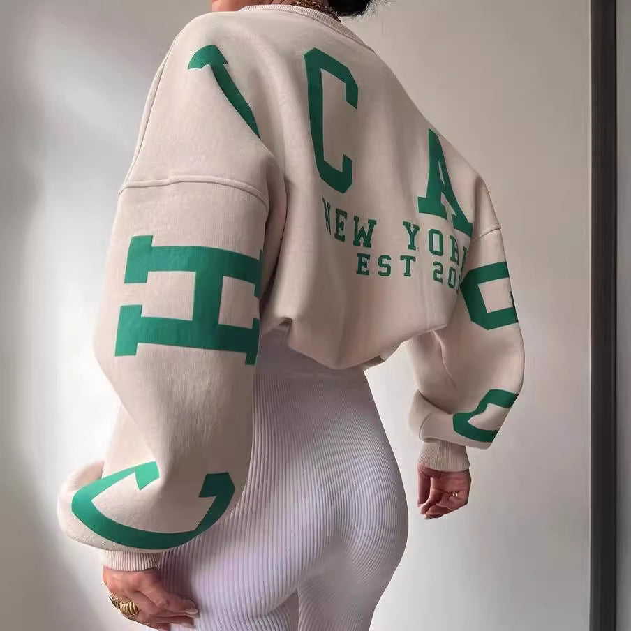 Oversized sweatshirt for women with Lune London logo catchy