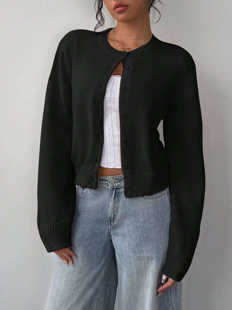 Cardigan pour femmes en coton doux avec détails en boutons Chic & Stil