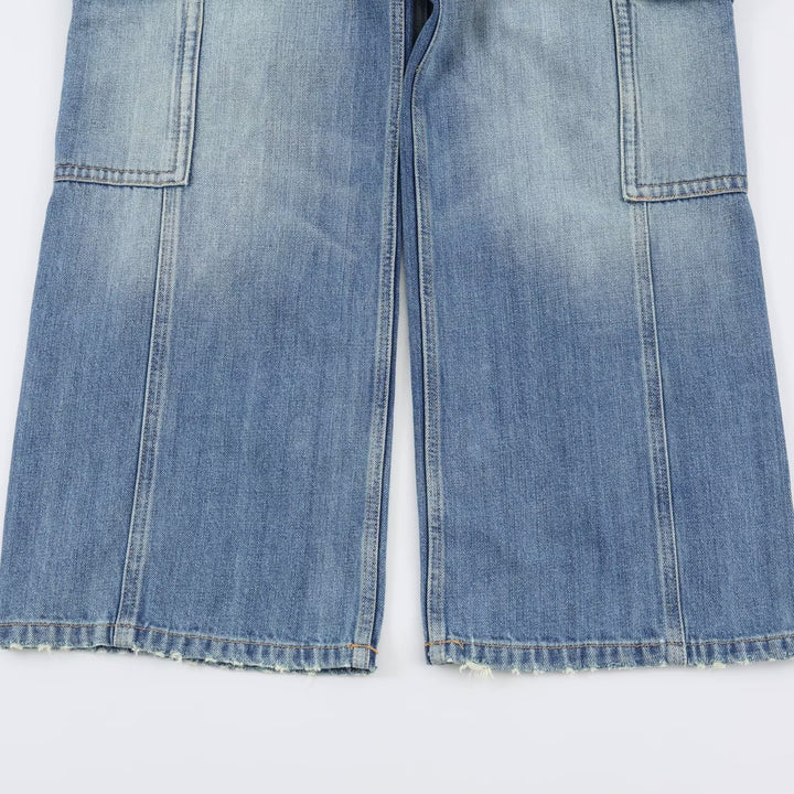Women's cargo jeans with wide legs, high waist and patch thigh pockets Amarae