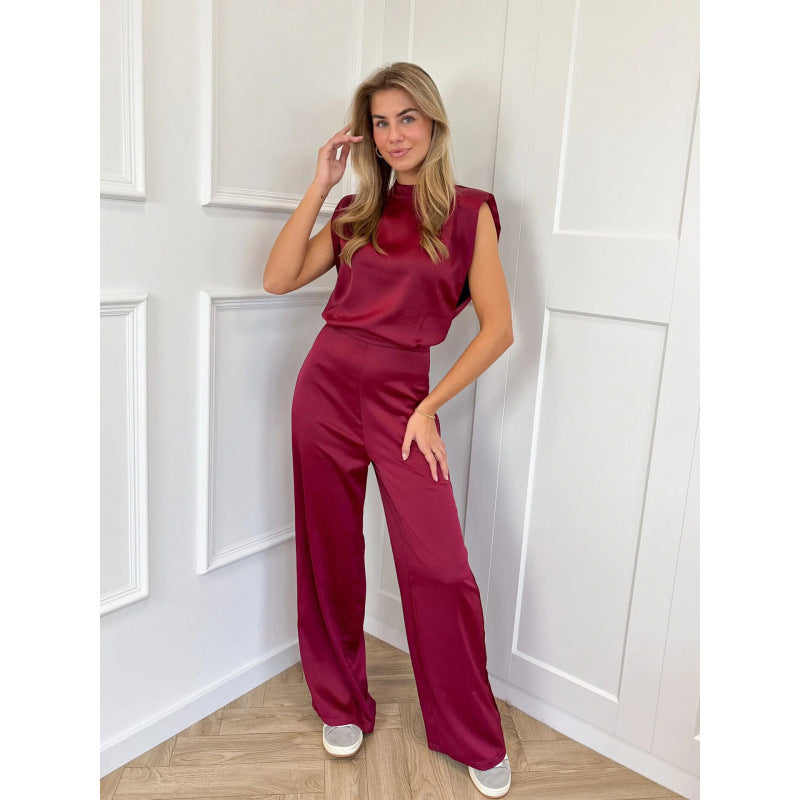 Ladies elegant jumpsuit with straight legs and high collar Lune London