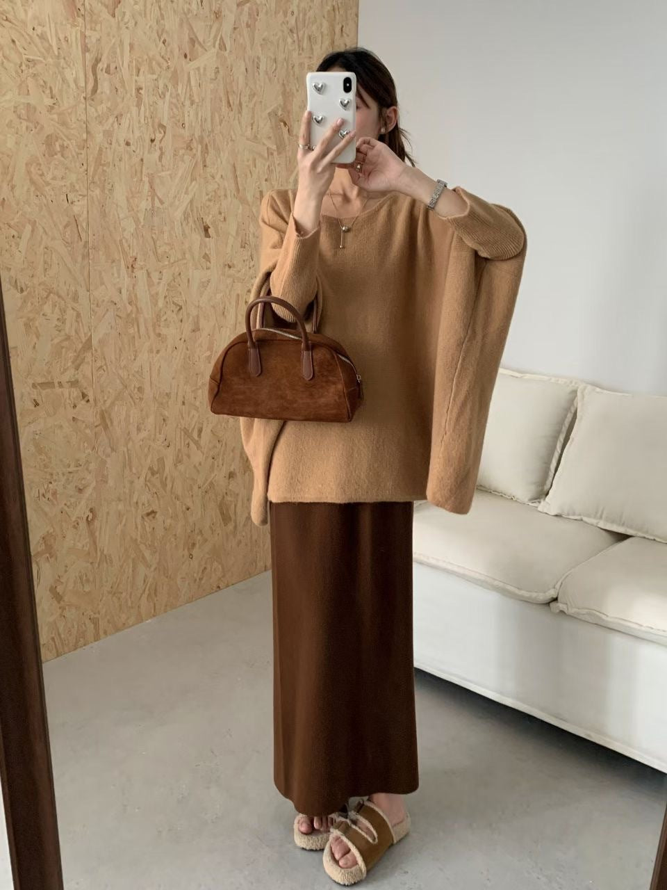 Pull oversized pour femmes en tissu doux et élégant avec une coupe décontractée Chic & Stil