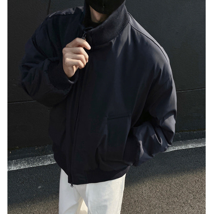 Casual bomber jacket for men with high collar and practical pockets Lune London