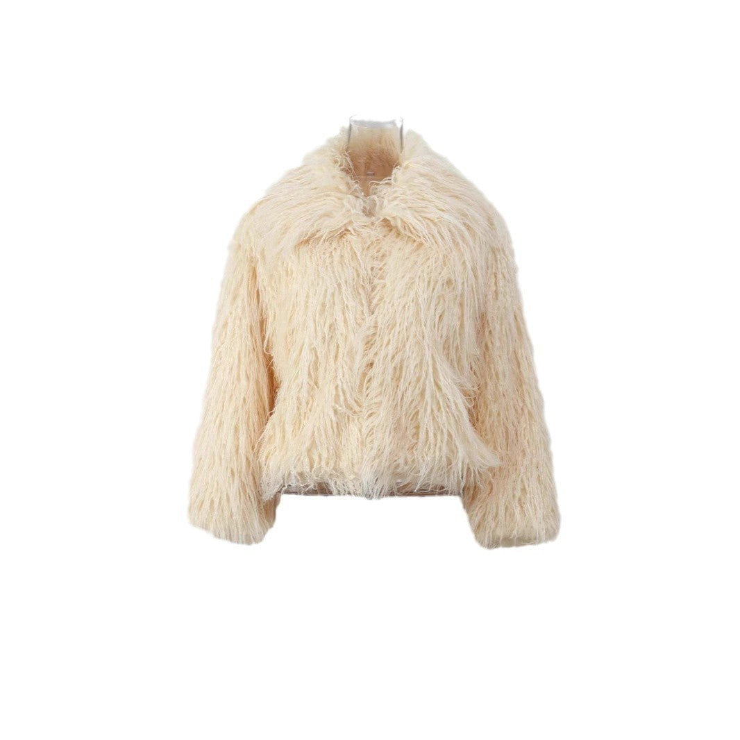 Ladies Elegant Faux Fur Coat with High Collar and Stylish Cut Lune London