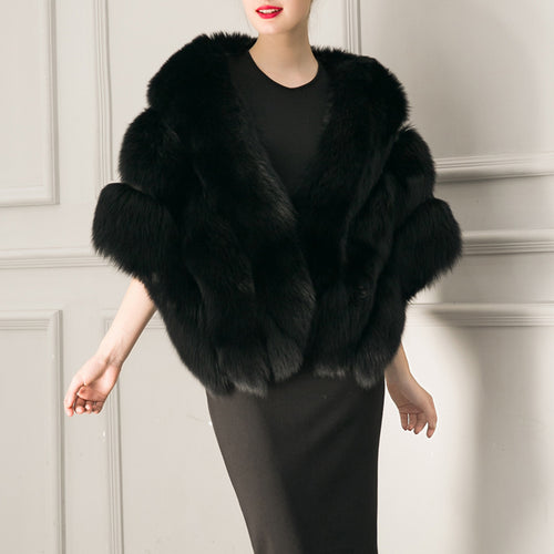 Ladies luxurious elegant faux fur cape Amarae