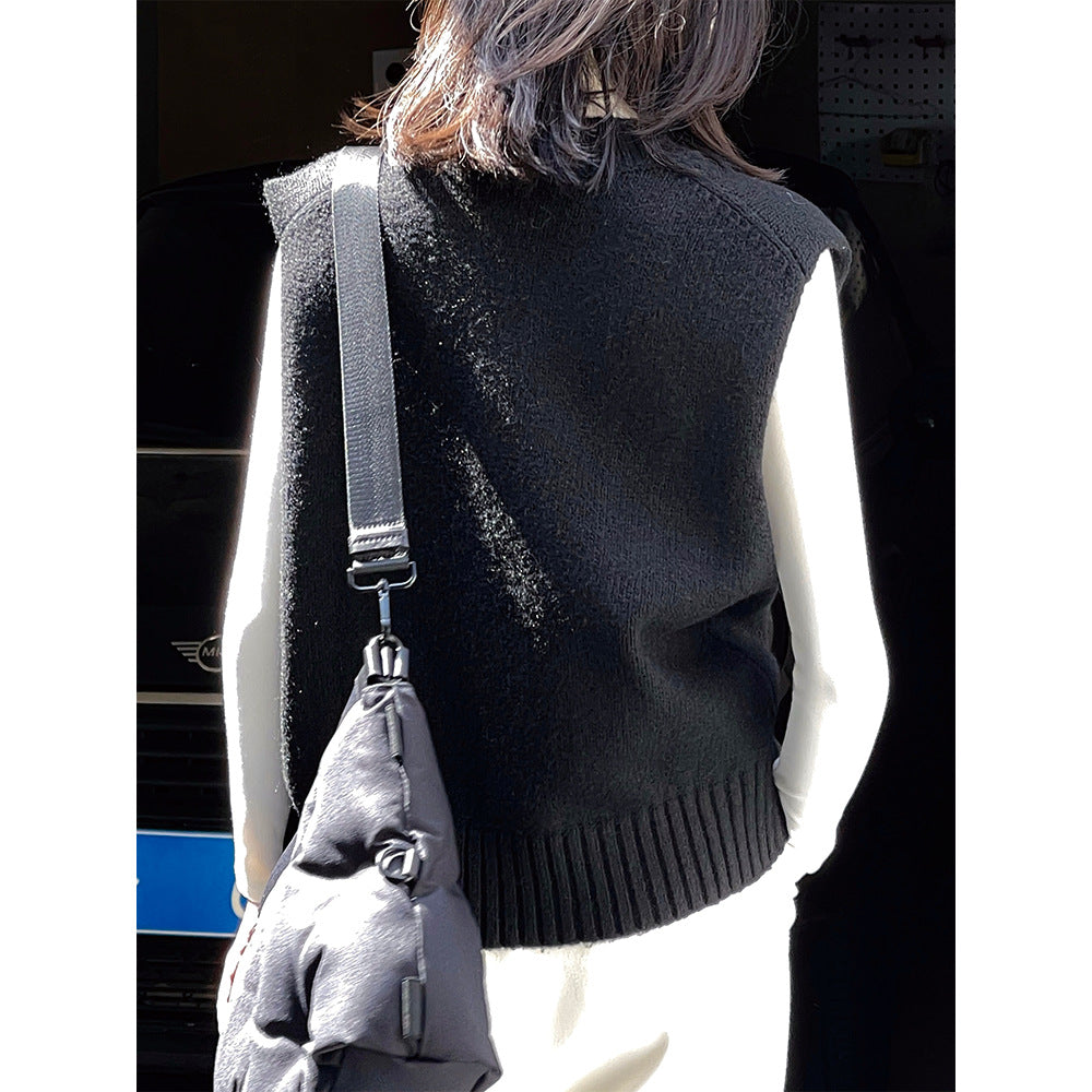 Women's Sleeveless Fine Knit Vest with V-Neck and Ribbed Hem Amarae