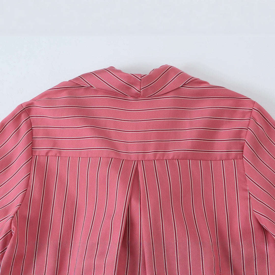 Women's blouse with bow collar, continuous button placket and balloon sleeves Amarae