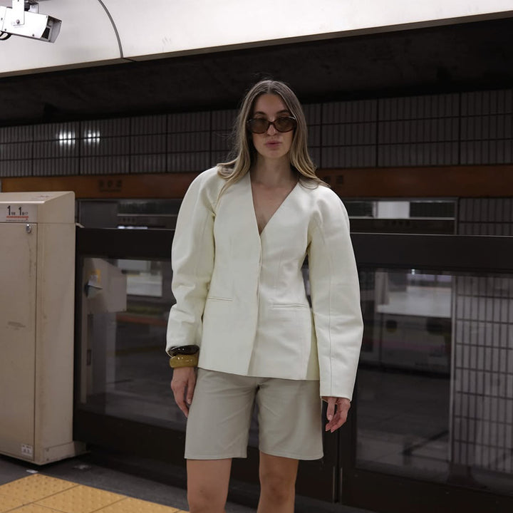 Women's Oversize Blazer with distinctive shoulder and open V-front Amarae