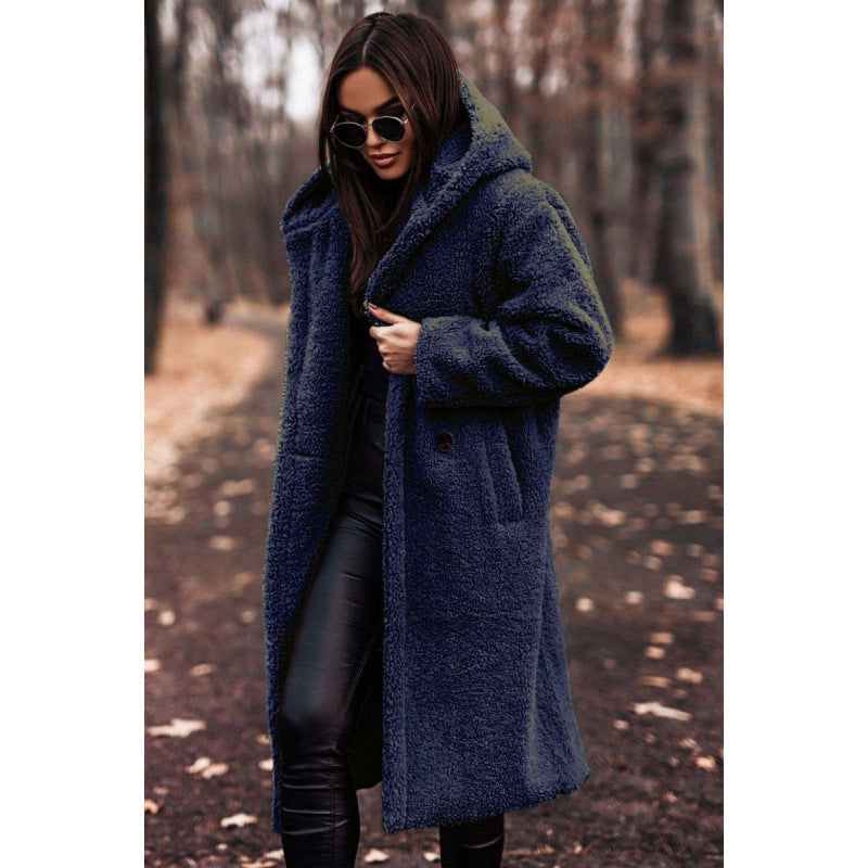 Comfortable teddy coat for women with hood and button closure Lune London