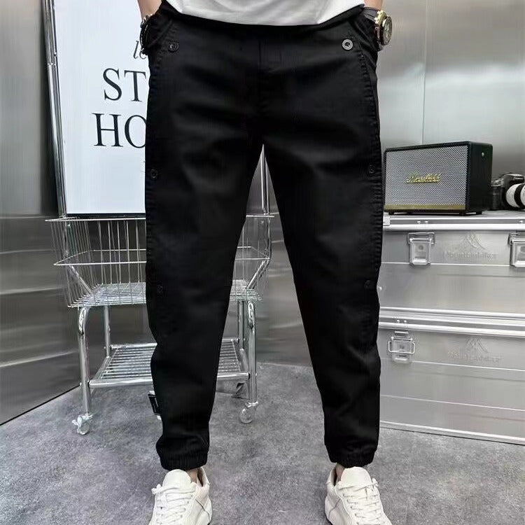 Trendy cargo pants for men with practical pockets and elastic waistband Lune London