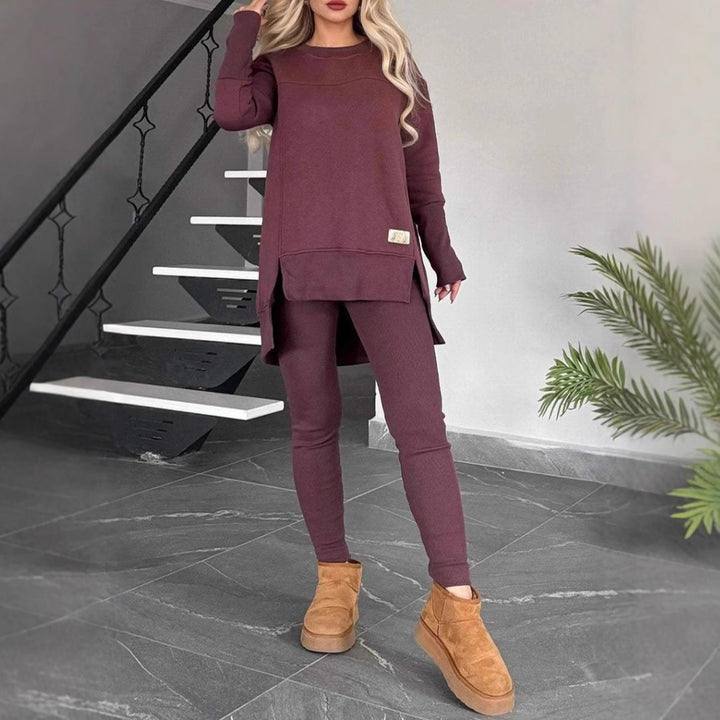 Ladies Comfortable Relaxation Set with Modern Oversized Cut Amarae