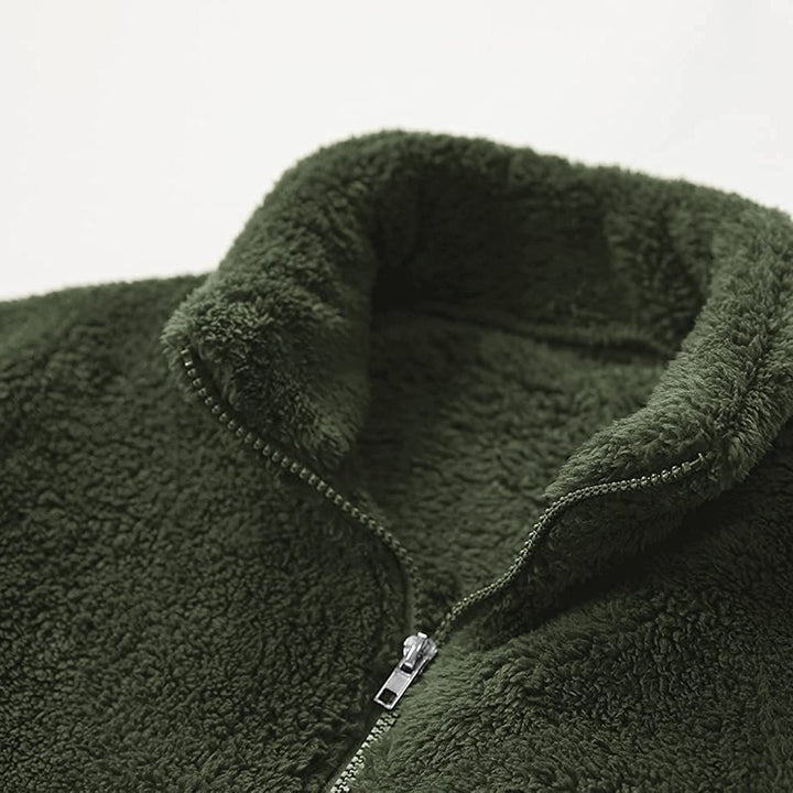 Soft fleece jacket for men with high collar and practical pockets Lune London