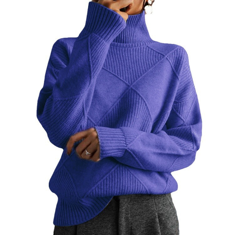 Trendy women's turtleneck sweater with a structured look Lune London