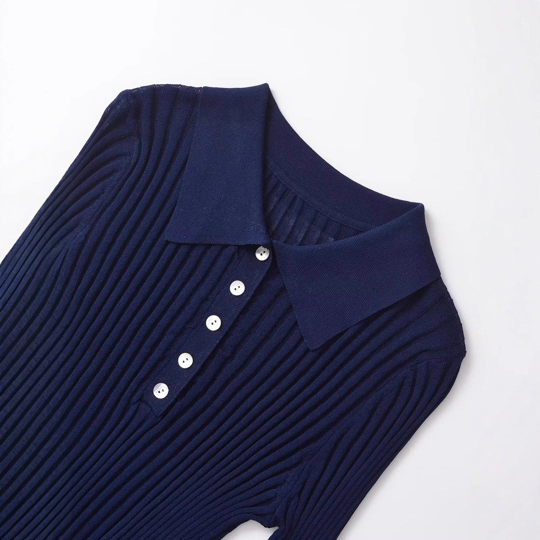 Women Long Sleeve Polo Shirt with an elegant rib structure and button placket Lune London