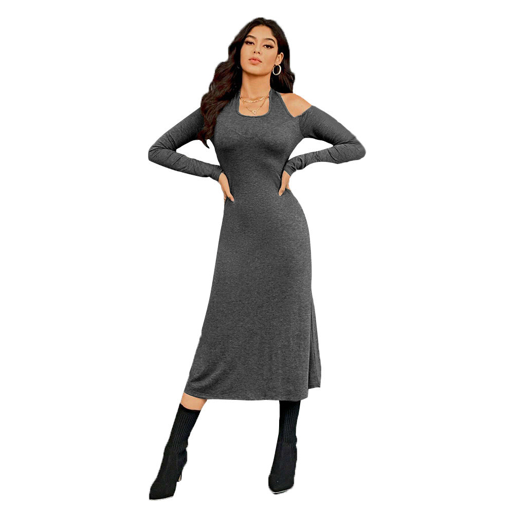 Robe maxi pour femmes avec une coupe chic et des détails découpés élégants Chic & Stil