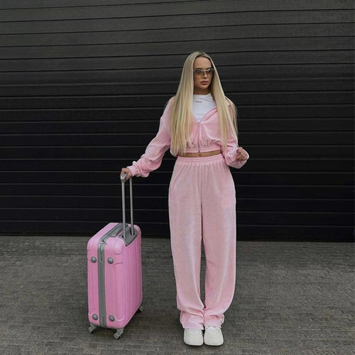 Women's sporty hoodie set with elastic waist and relaxed fit Amarae