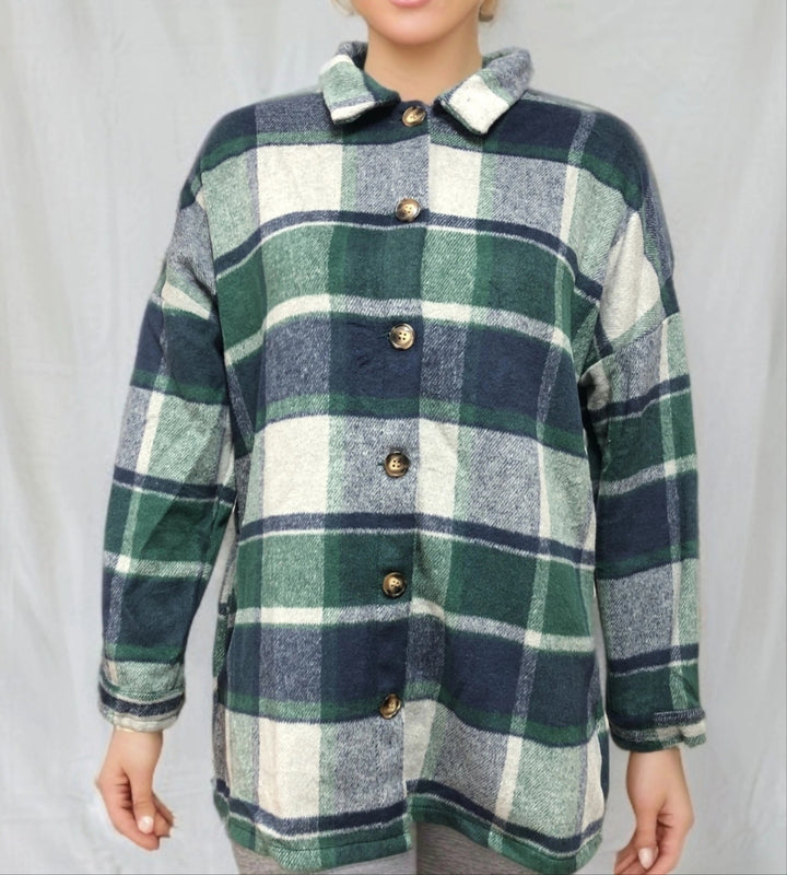 Ladies Karojacket in soft flannel with decorative buttons Lune London