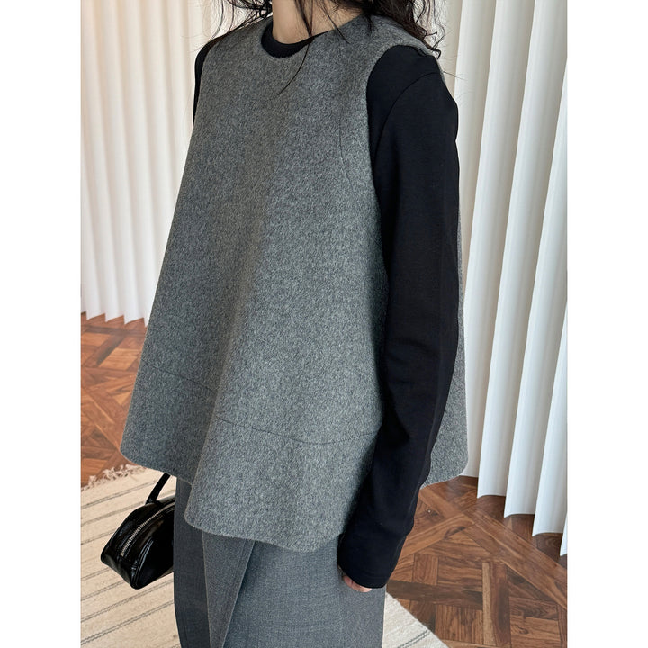 Women Boxy Wool Felt Vest with A-Line Cut and Inset Pockets Amarae